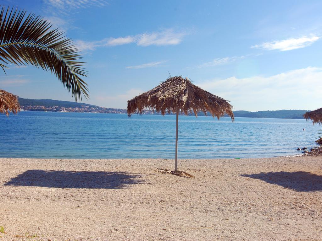 Apartments Barbara Trogir Exterior photo